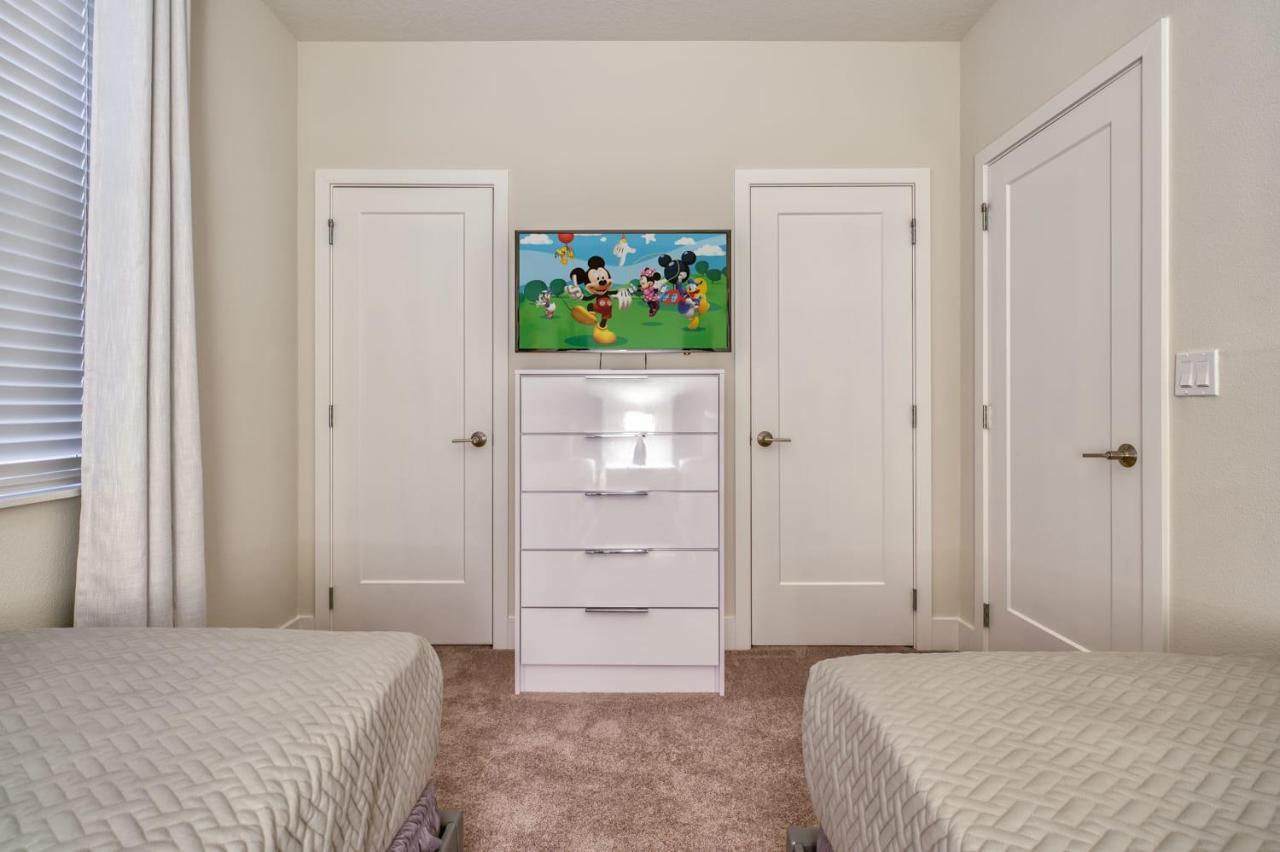 Pleasant Townhome With Private Pool Near Disney Four Corners Εξωτερικό φωτογραφία