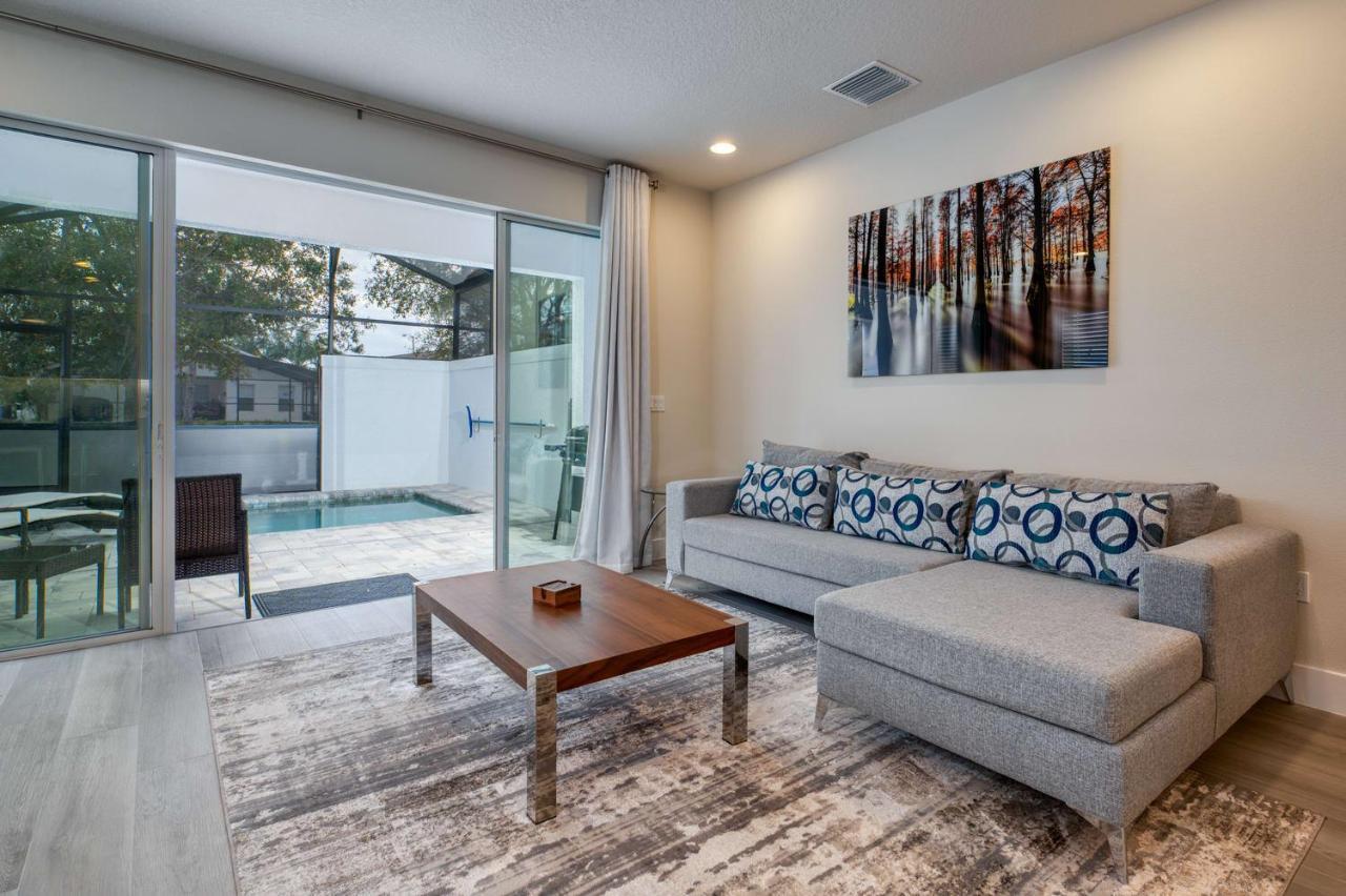 Pleasant Townhome With Private Pool Near Disney Four Corners Εξωτερικό φωτογραφία